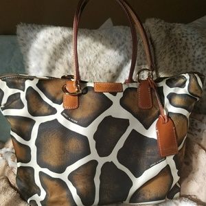Dooney and Bourke Tulip Shopper Handbag